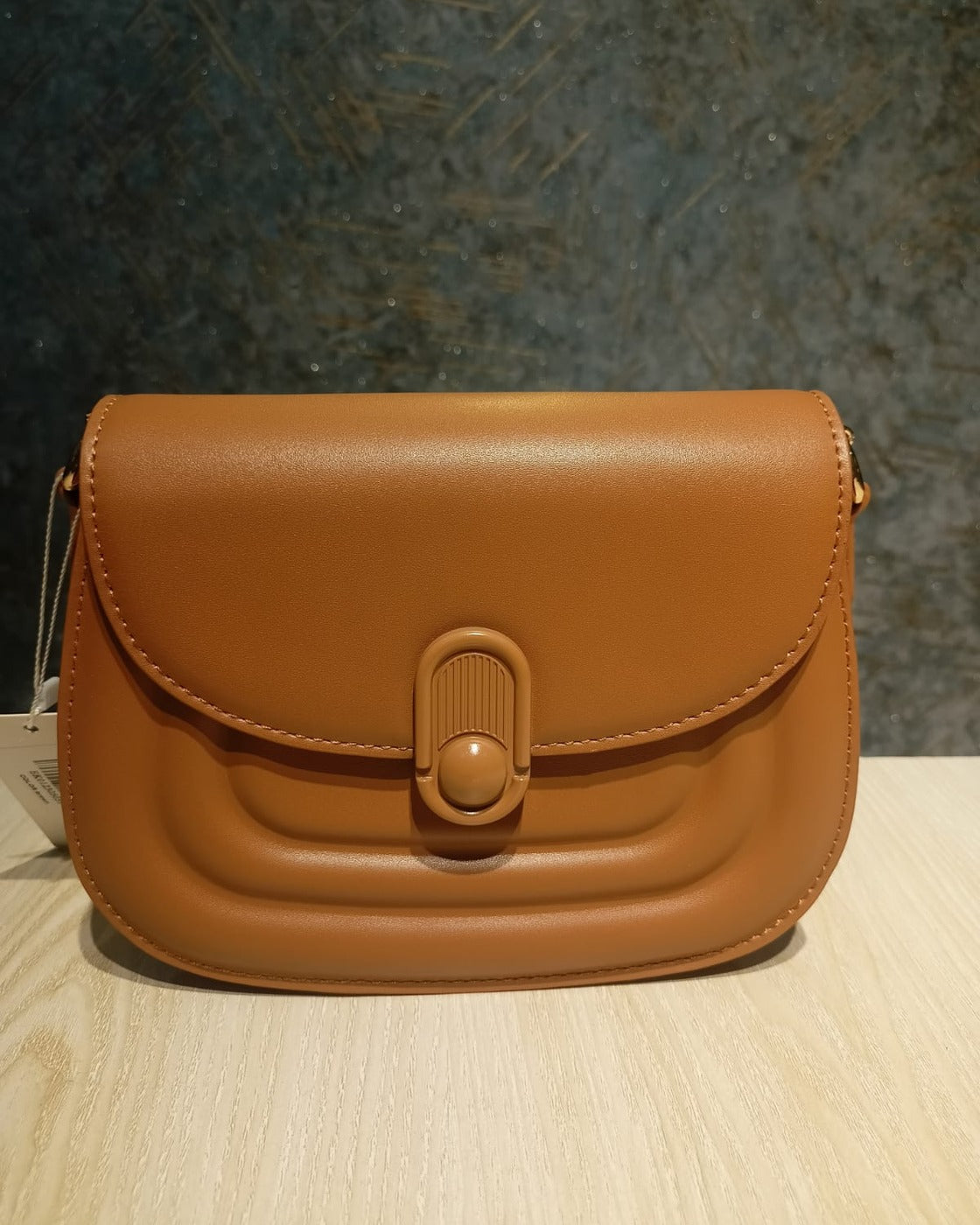 Bagco EK012305031 · Camel Handbag