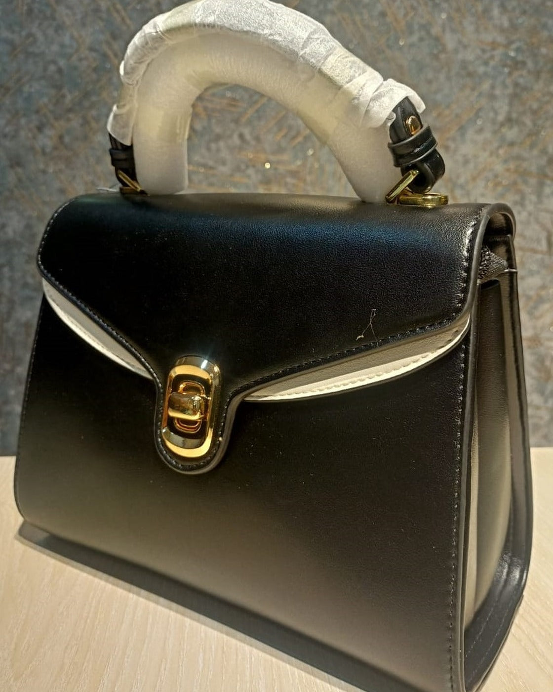 Chrisbella KP8436 · Black Handbag