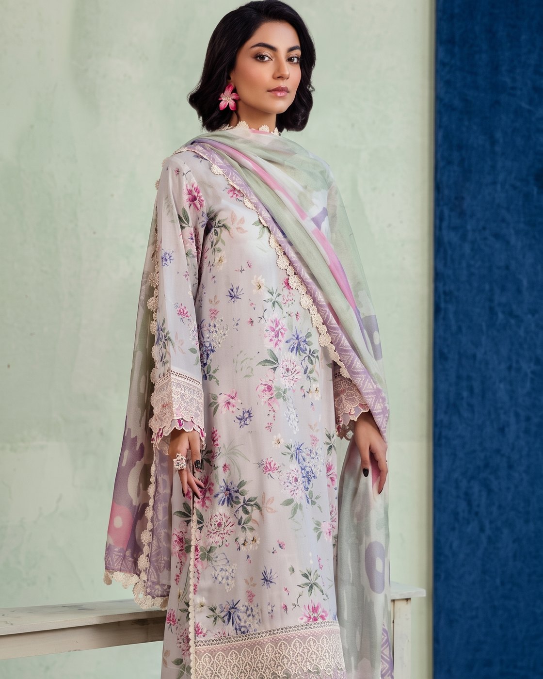 Adan's Libas Prints Chapter-01 D-04 · 3 Piece Unstitched Lawn
