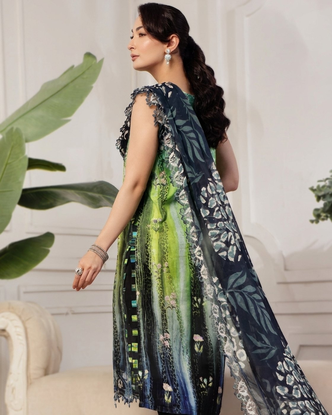 Alzohaib Applique Kari Design #8 · 3 Piece Unstitched