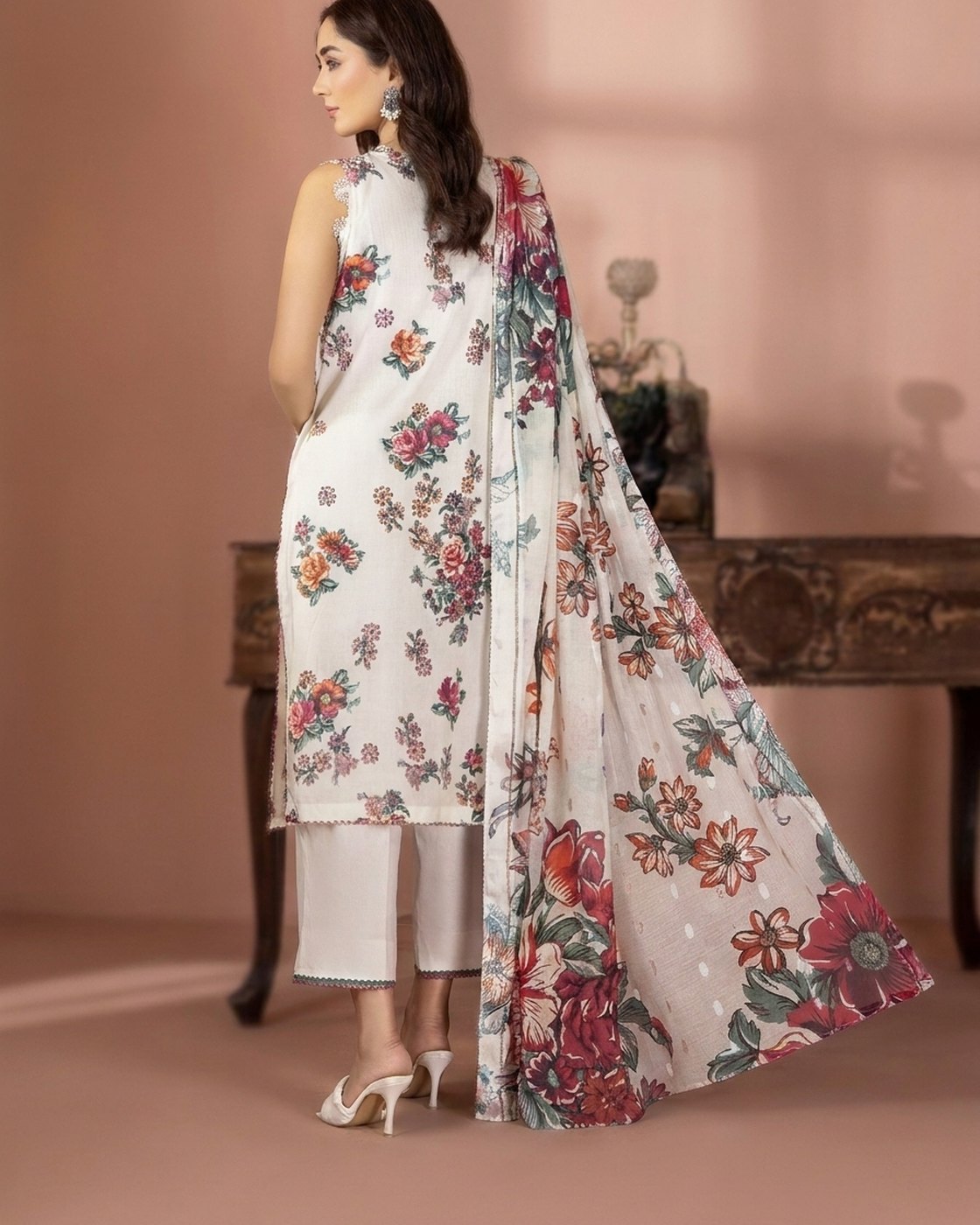 Gulljee Banafsha Article-03 · 3 Piece Unstitched Lawn
