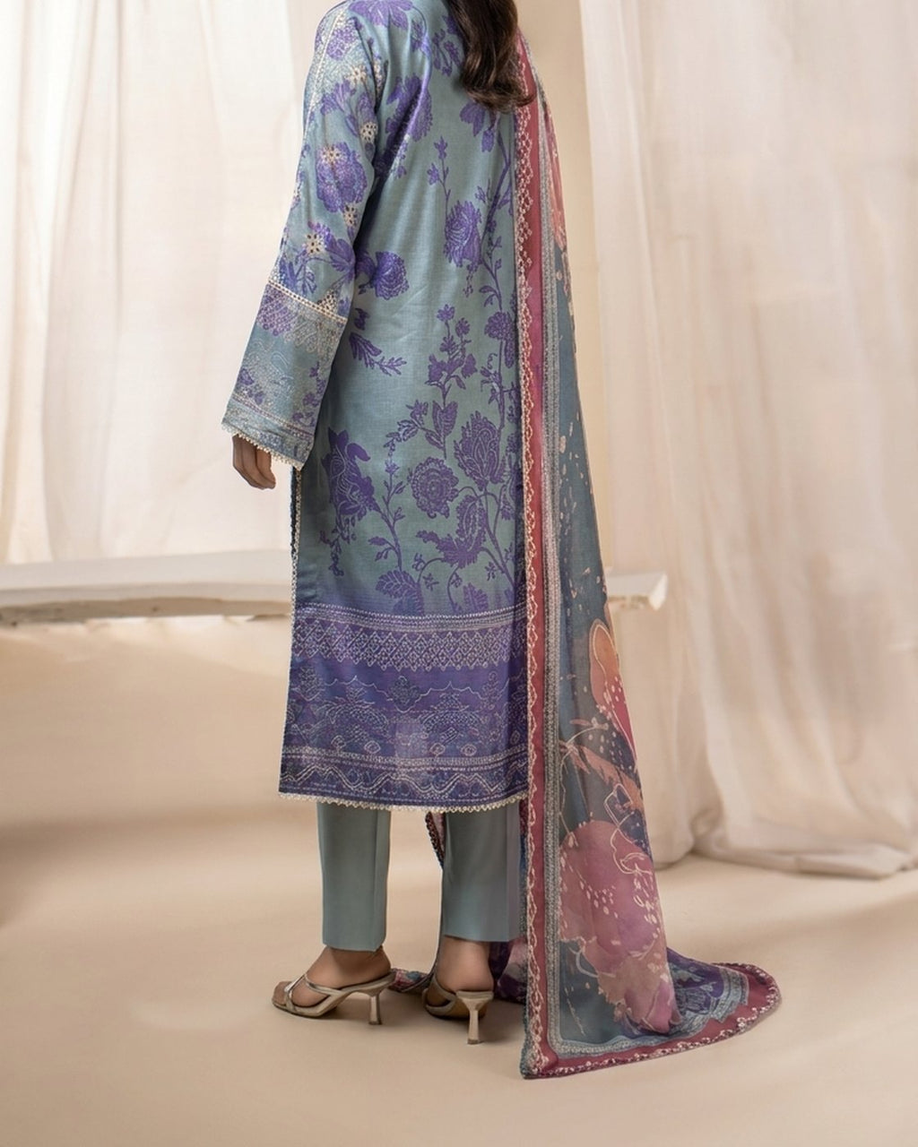Nureh Rang Nagar RN-205 · 3 Piece Unstitched Lawn