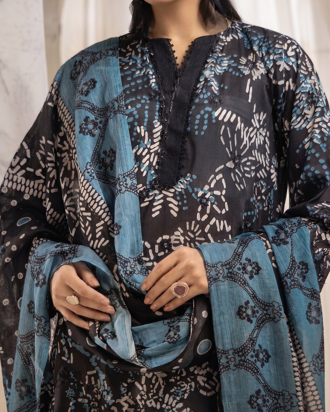 Nureh Rang Nagar RN-206 · 3 Piece Unstitched Lawn