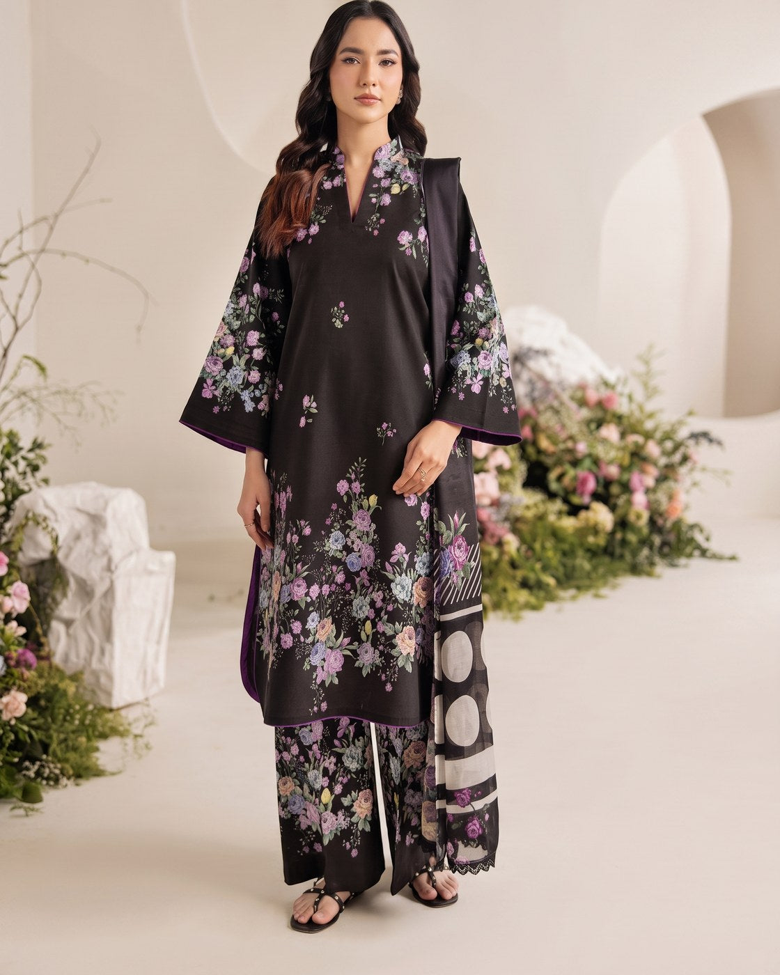 Rajbari Amal 06 · 3 Piece Unstitched Lawn