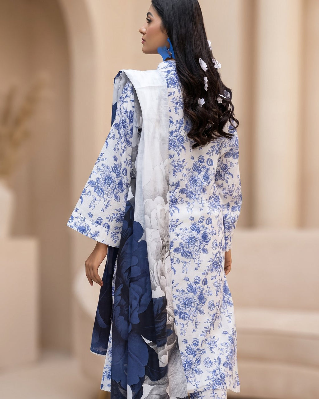 Regalia Salina Separates 07 · 3 Piece Unstitched Lawn