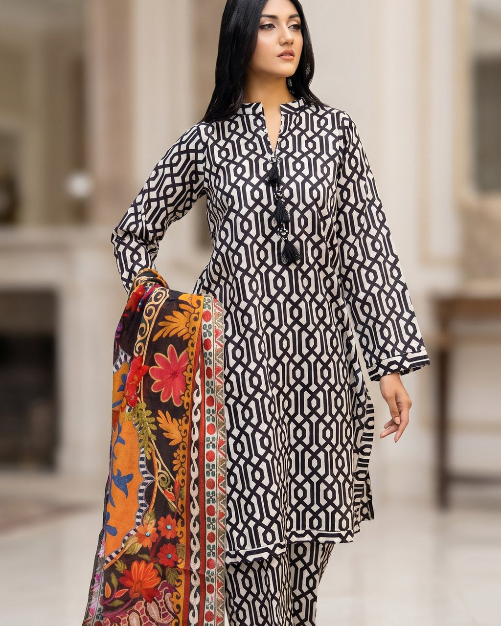 Regalia Salina Separates 09 · 3 Piece Unstitched Lawn